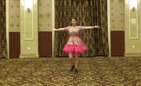 点击观看《美久广场舞 愿  中老年民族舞 附正背面口令教学视频》