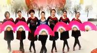 点击观看《昌黎波波广场舞 幸福中国年  扇子舞欢天喜地迎新年欢快喜庆舞蹈含动作分解教学》