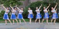 点击观看《杨丽萍广场舞 情歌赛过春江水 欢快的健身舞 美女姐姐们的青春狂欢》